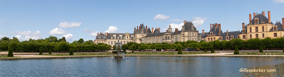 Les-Grandes-eaux-du-chateau-de-Versailles.jpg